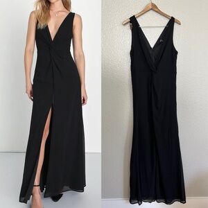 NWOT Endearing Elegance Black Sleeveless Twist-Front Maxi Dress